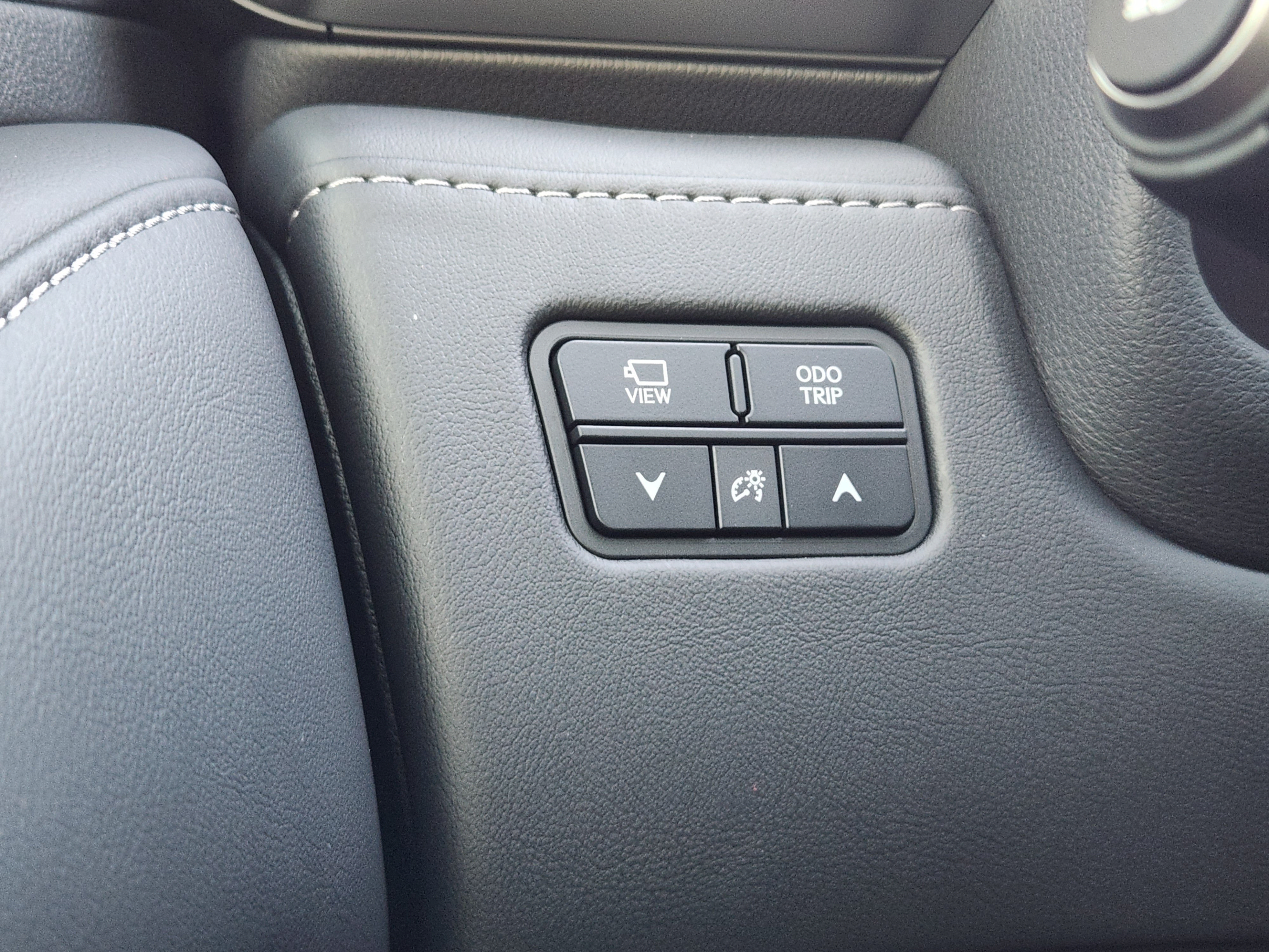 Certified 2025 Lexus LX 700h Luxury w/ Appearance Package AWD/4WD image 17
