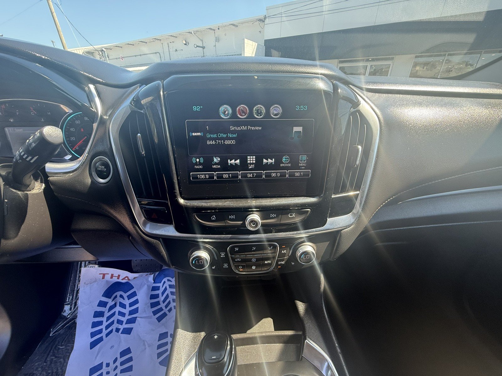 Used 2018 Chevrolet Traverse LT FWD image 10