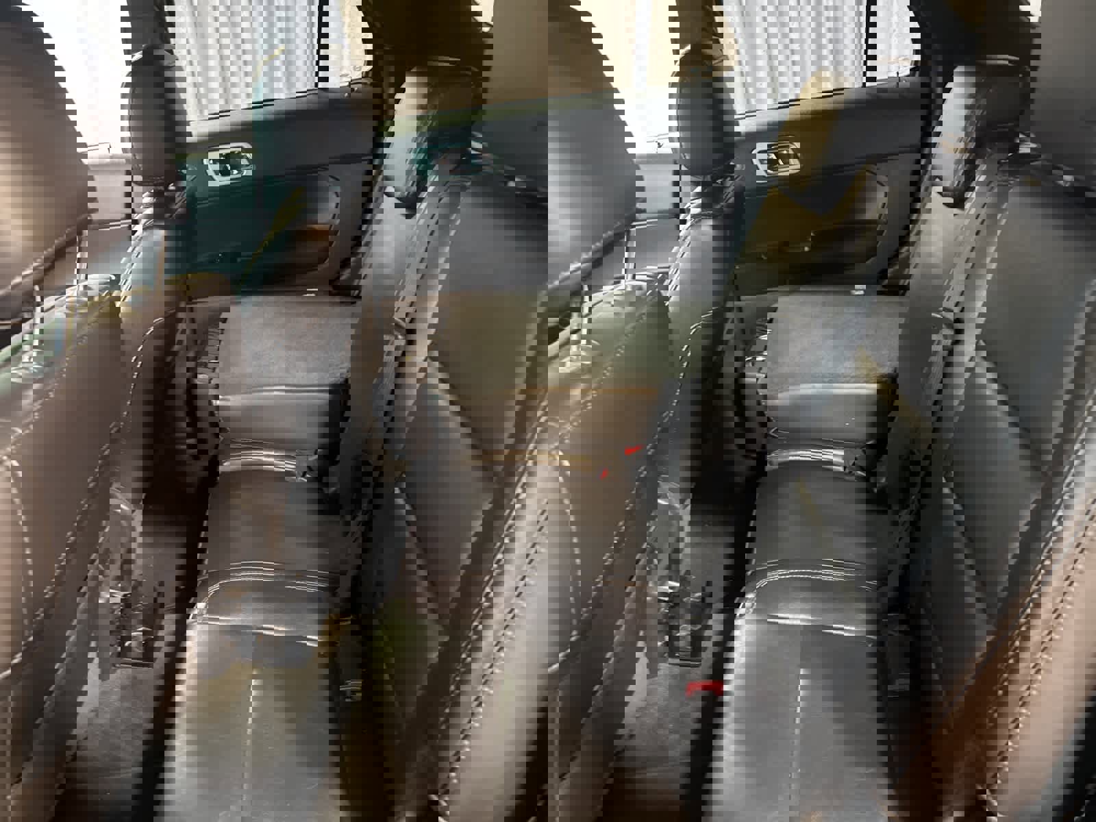 Used 2013 Ford Explorer XLT image 17