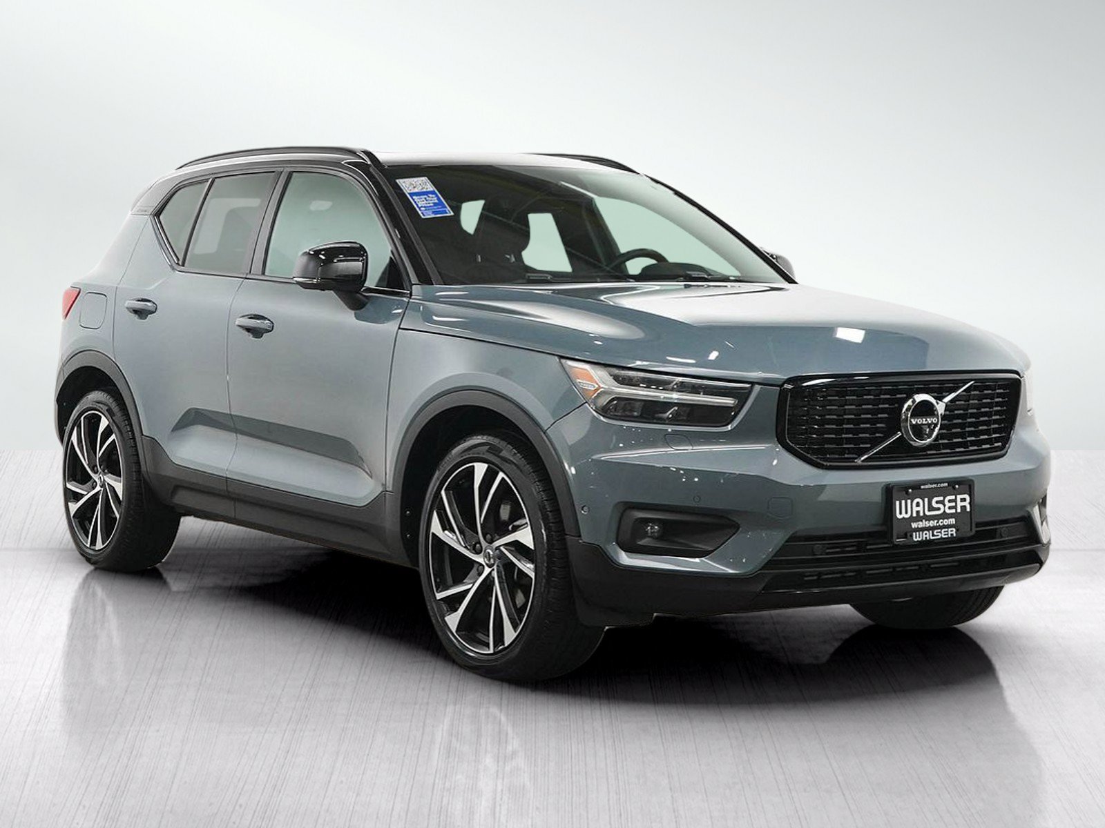 Used 2020 Volvo XC40 T5 R-Design AWD/4WD image 7