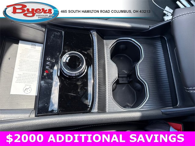 New 2025 Jeep Grand Cherokee L Altitude image 24