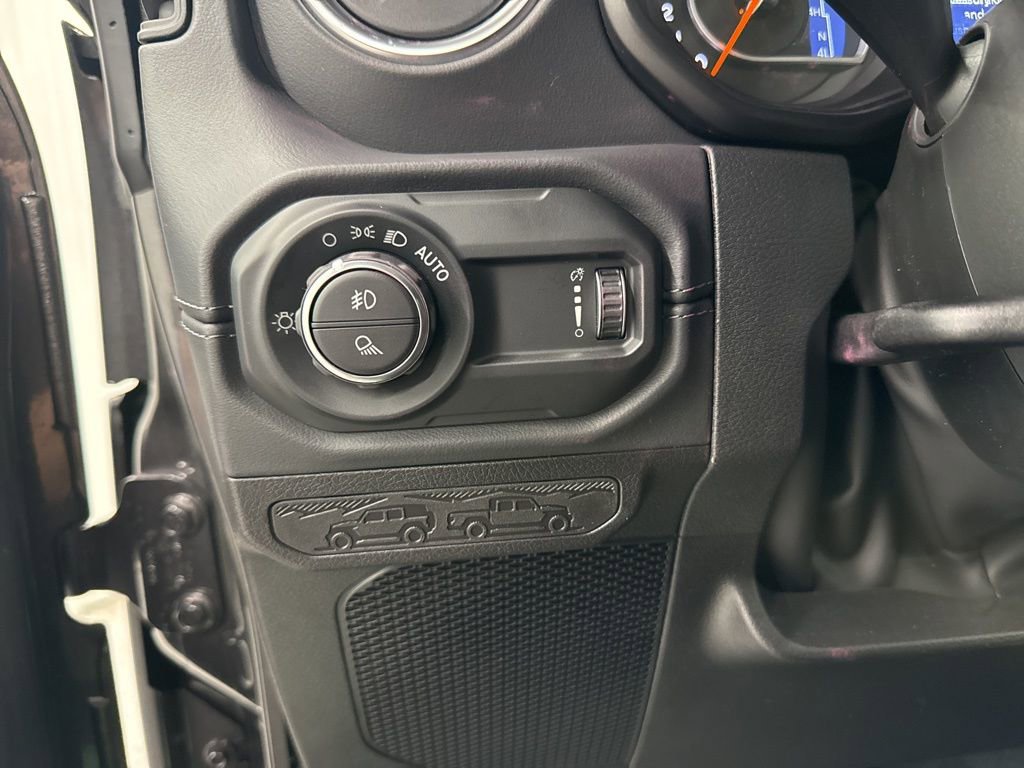 New 2026 Jeep Gladiator Sport image 20