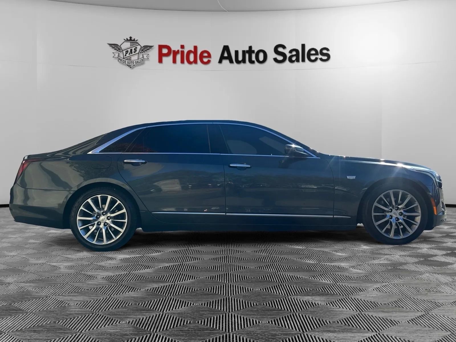 Used 2019 Cadillac CT6 Luxury w/ Driver Awareness Package image 16