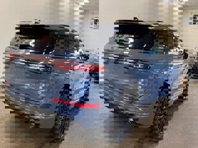 New 2025 Lincoln Corsair Reserve w/ Jet Appearance Package image 7