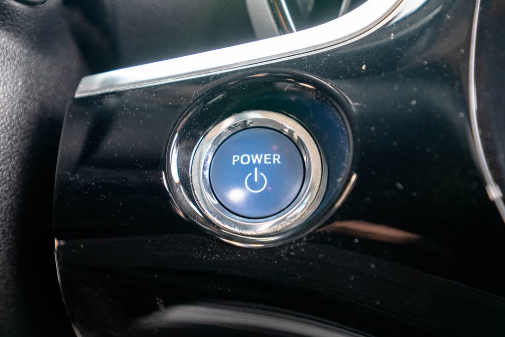 Used 2018 Toyota Prius Prime Premium FWD image 28