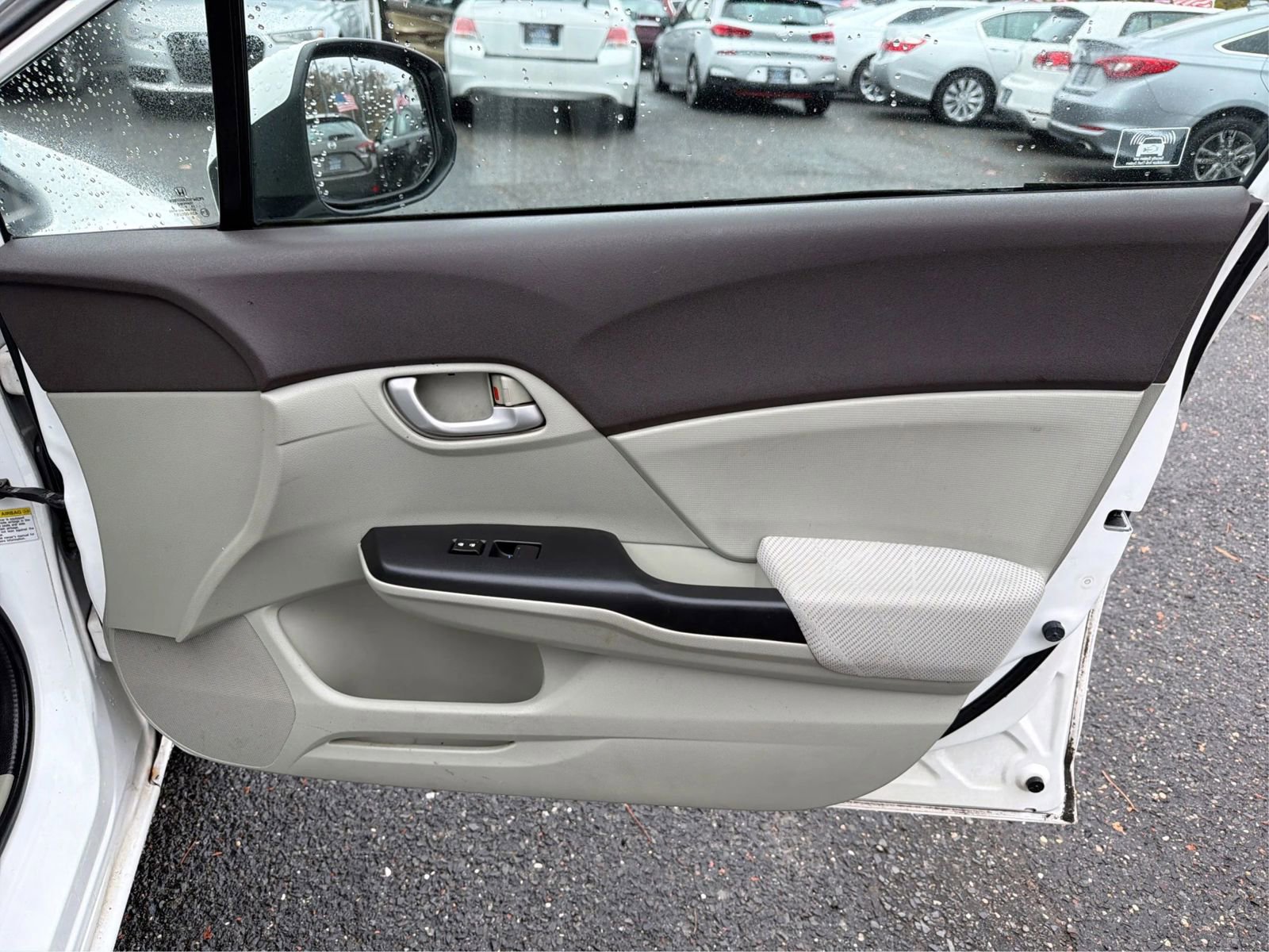 Used 2012 Honda Civic LX image 23