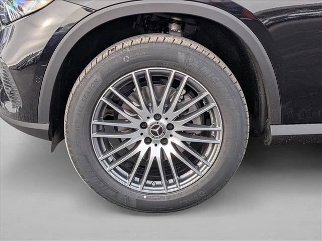 New 2026 Mercedes-Benz GLC 300 4MATIC image 9