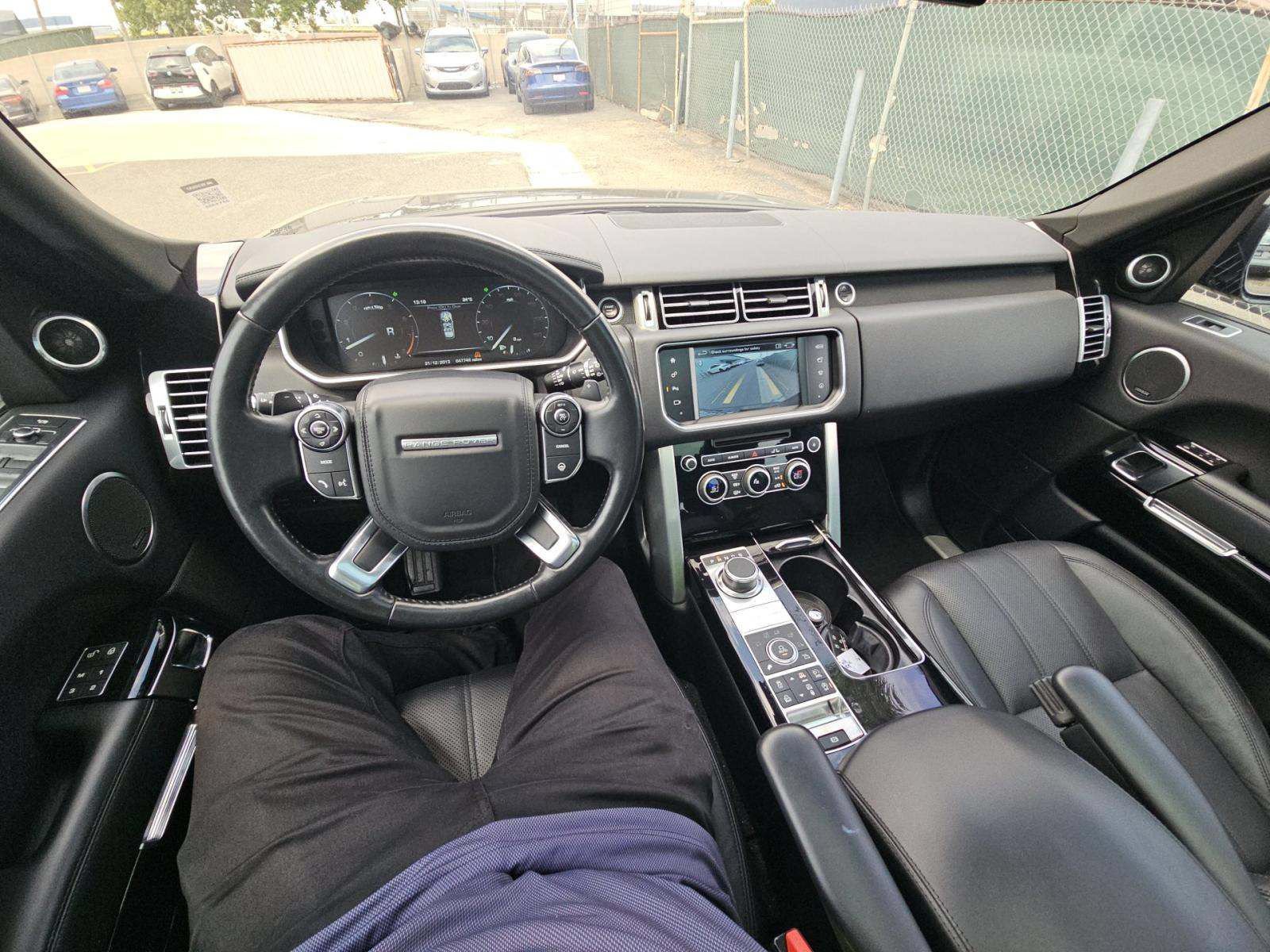 Used 2016 Land Rover Range Rover HSE AWD/4WD image 9