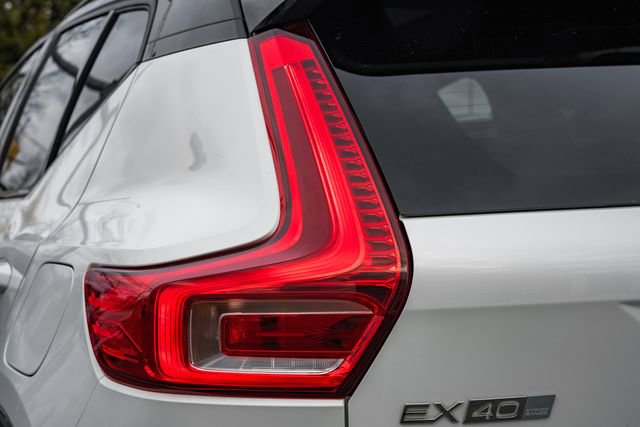 New 2026 Volvo EX40 Plus w/ Climate Package image 8