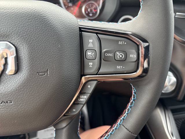 New 2026 RAM 1500 Laramie AWD/4WD image 12