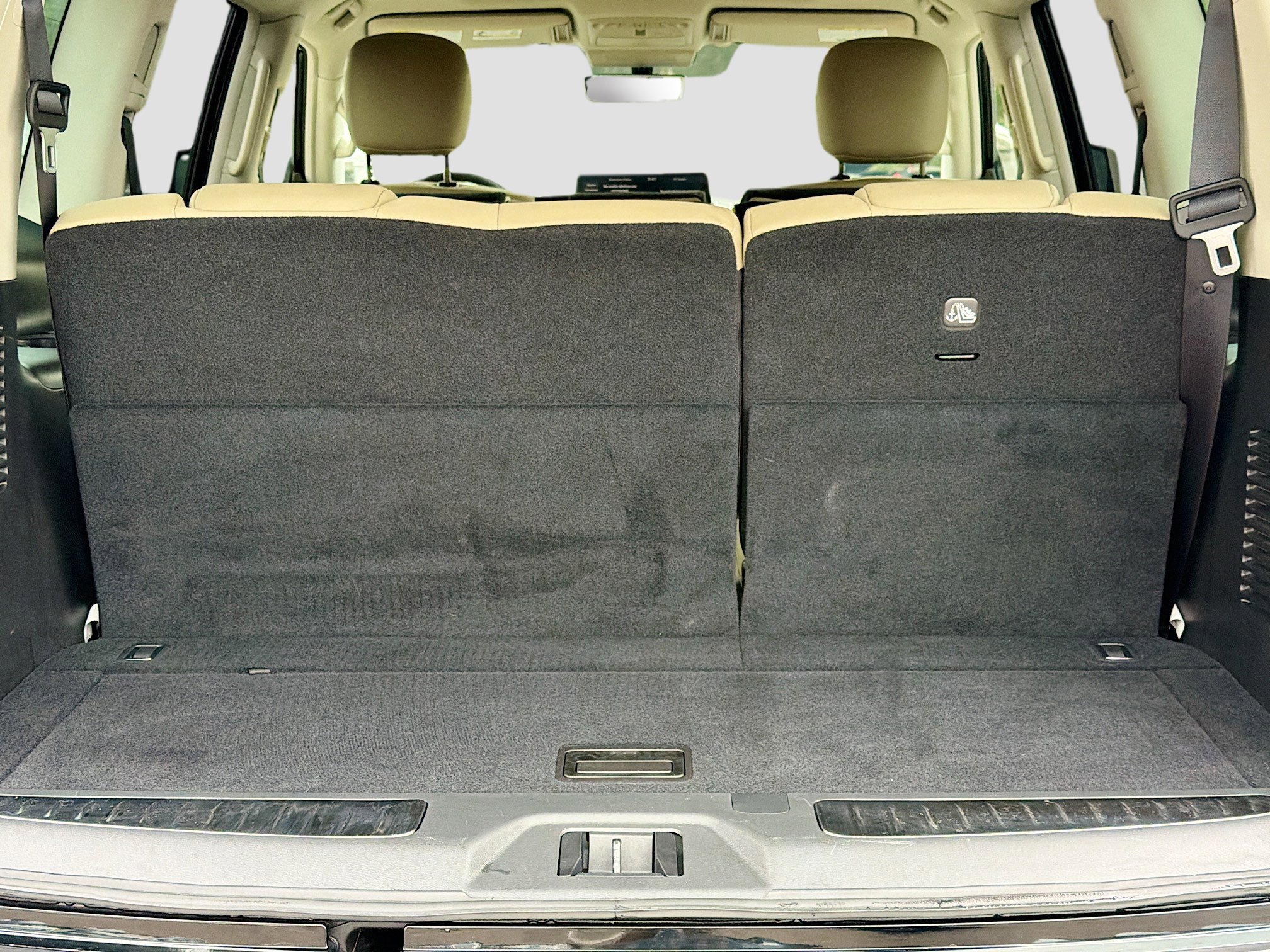 Used 2023 INFINITI QX80 Premium Select w/ Cargo Package image 11