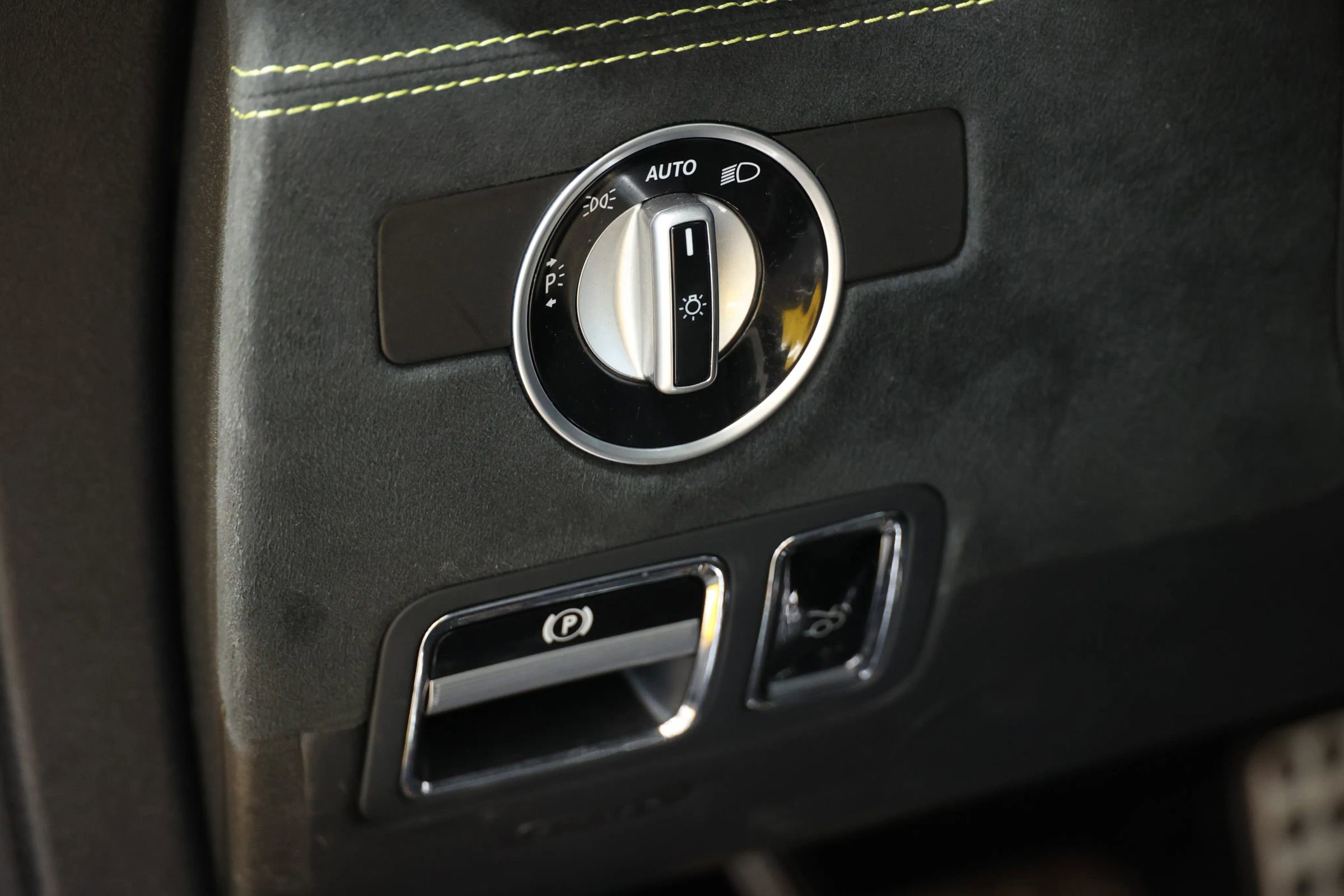 Used 2016 Mercedes-Benz AMG GT S image 22