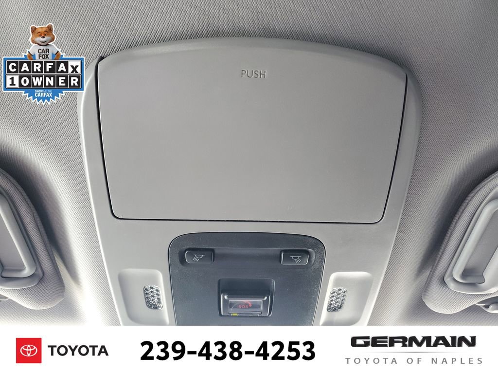 Used 2022 Toyota Camry SE image 33