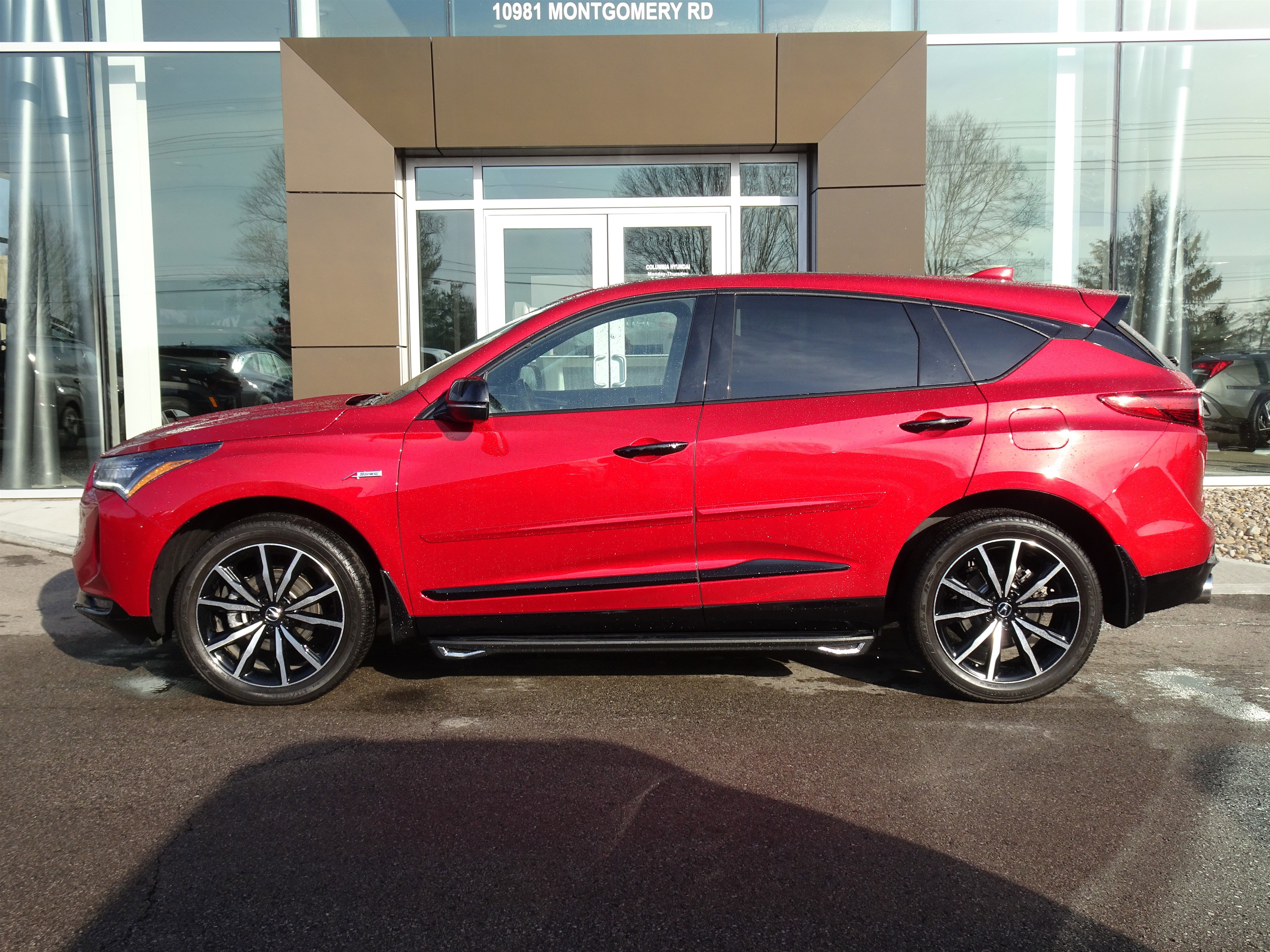 Used 2025 Acura RDX A-Spec image 2