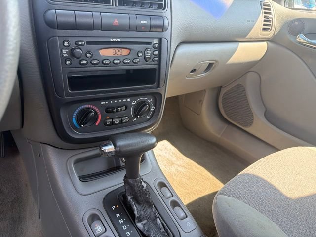 Used 2002 Saturn L-Series L100 w/ Special Edition Pkg FWD image 17