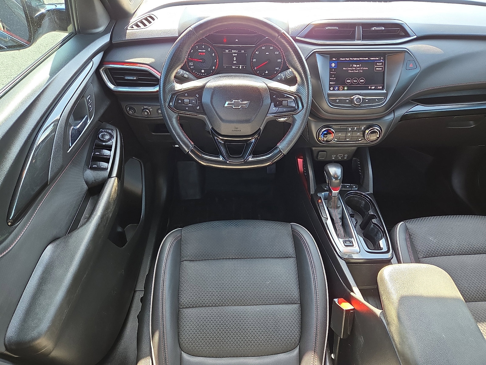 Used 2022 Chevrolet TrailBlazer RS FWD image 11