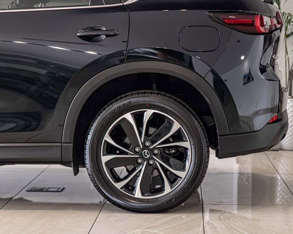 Used 2023 MAZDA CX-5 AWD 2.5 S w/ Premium Plus Pkg image 7