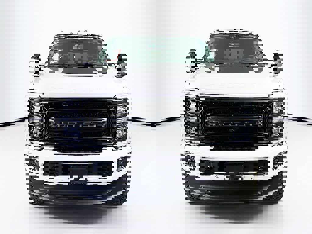 New 2026 Ford F250 Lariat w/ Black Appearance Package image 6