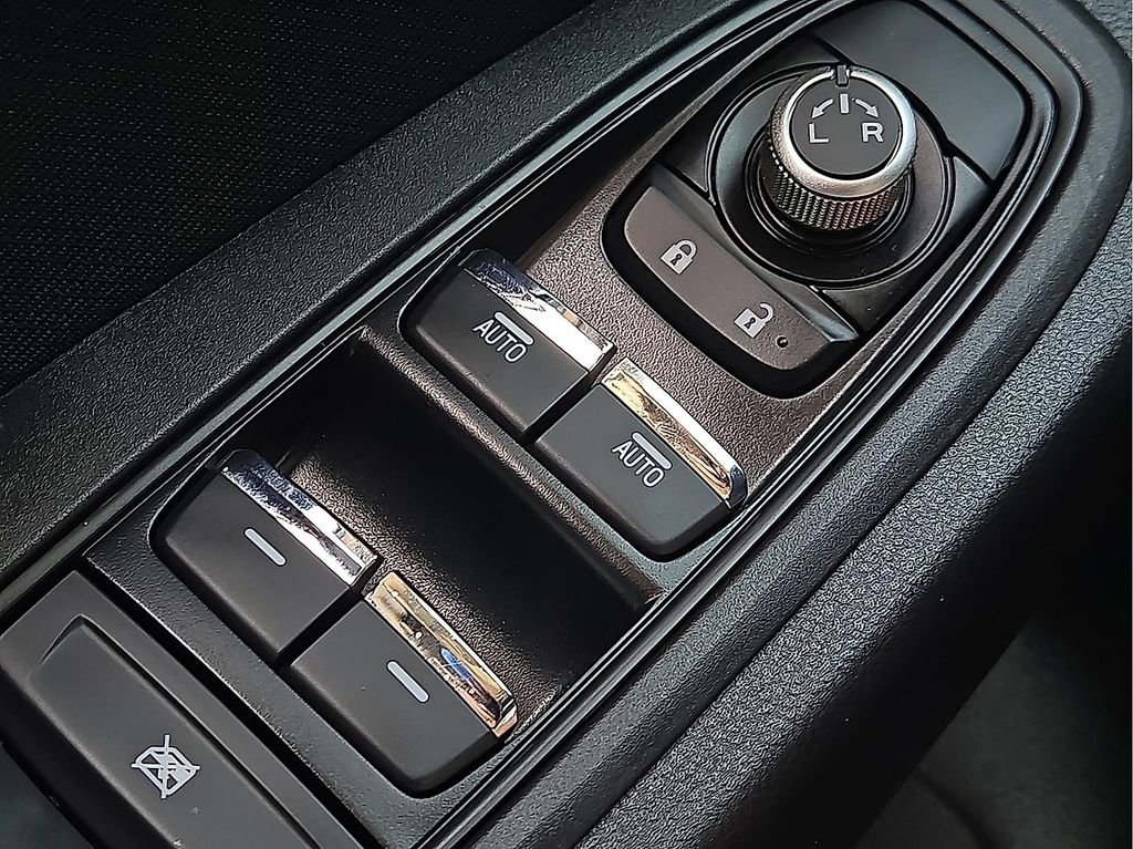 Certified 2025 Subaru Ascent Premium w/ Premium Package image 18