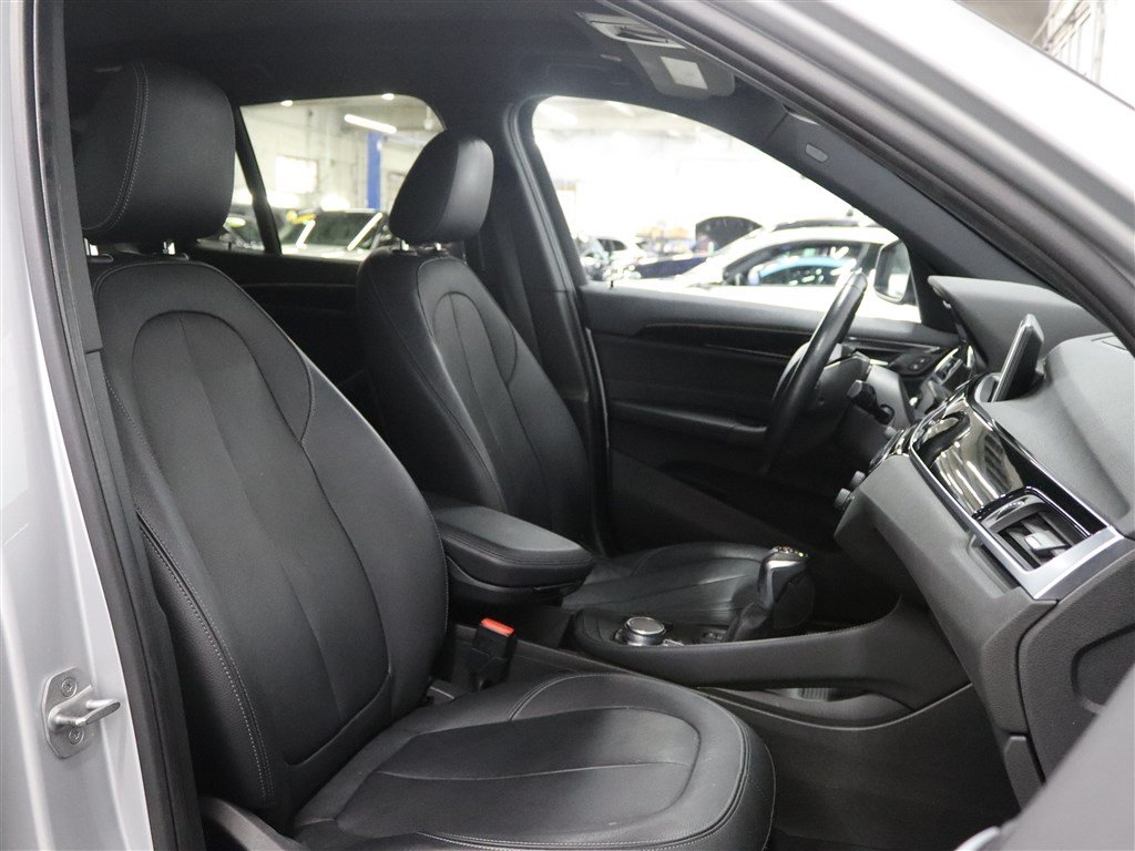 Used 2018 BMW X1 xDrive28i AWD/4WD image 24