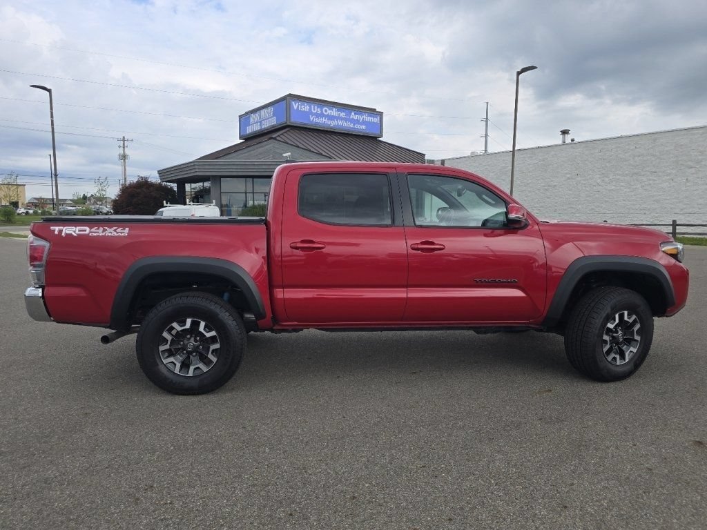 Used 2023 Toyota Tacoma TRD Off-Road AWD/4WD image 17