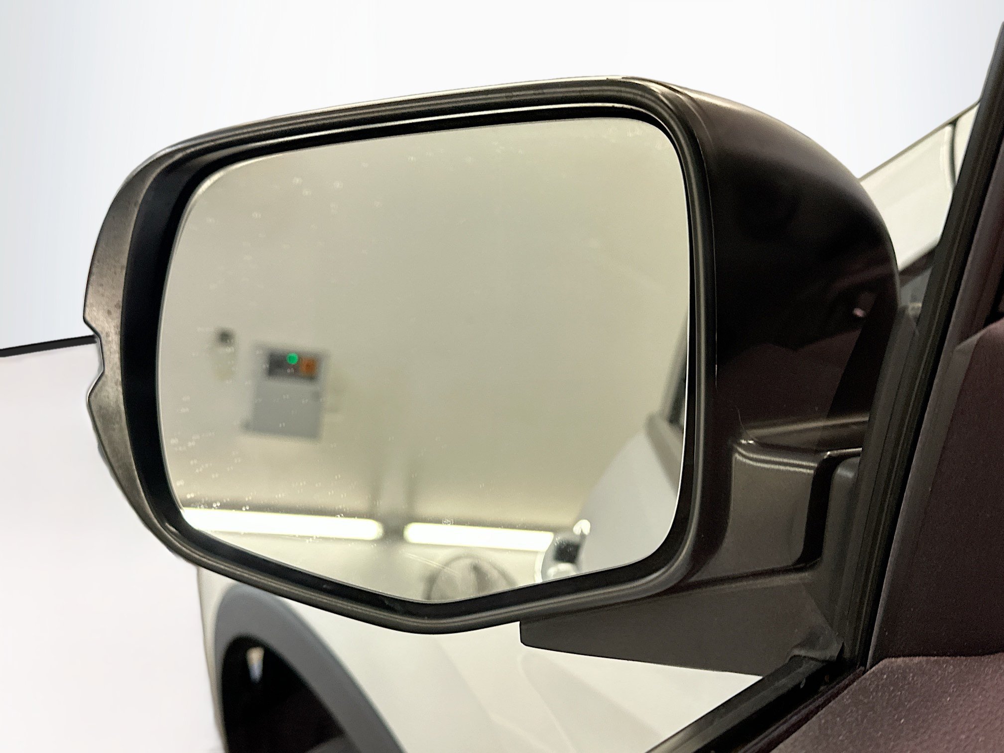 Used 2023 Honda Passport EX-L image 16