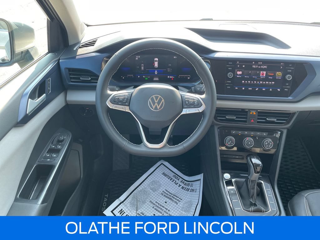 Used 2023 Volkswagen Taos SE FWD image 27