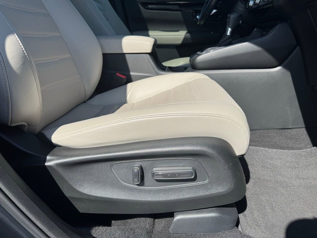 Used 2023 Honda CR-V EX-L image 19