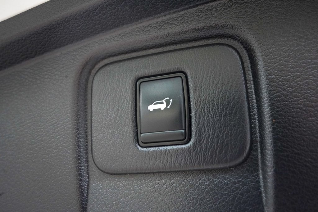 Used 2018 Nissan Murano SL w/ Moonroof Package AWD/4WD image 36