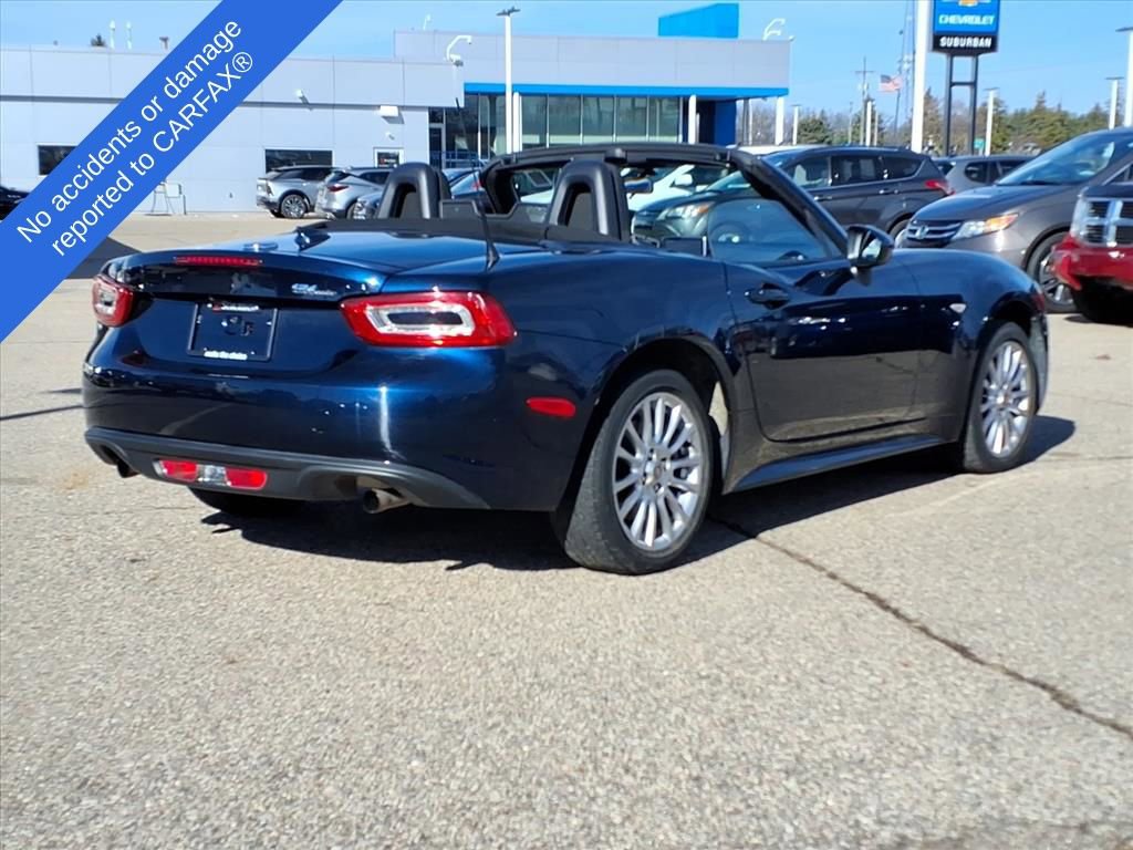 Used 2020 FIAT 124 Spider Classica w/ Mopar All Weather Plus Group image 7