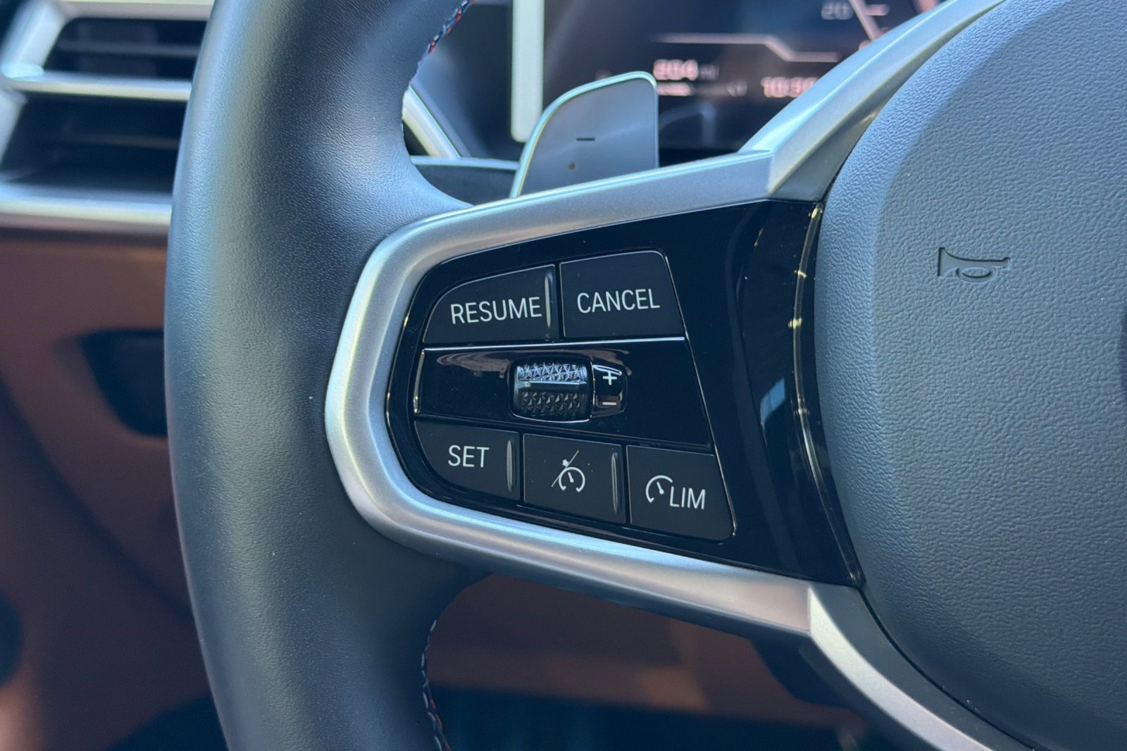 Used 2026 BMW M440i Coupe w/ Premium Package RWD image 30