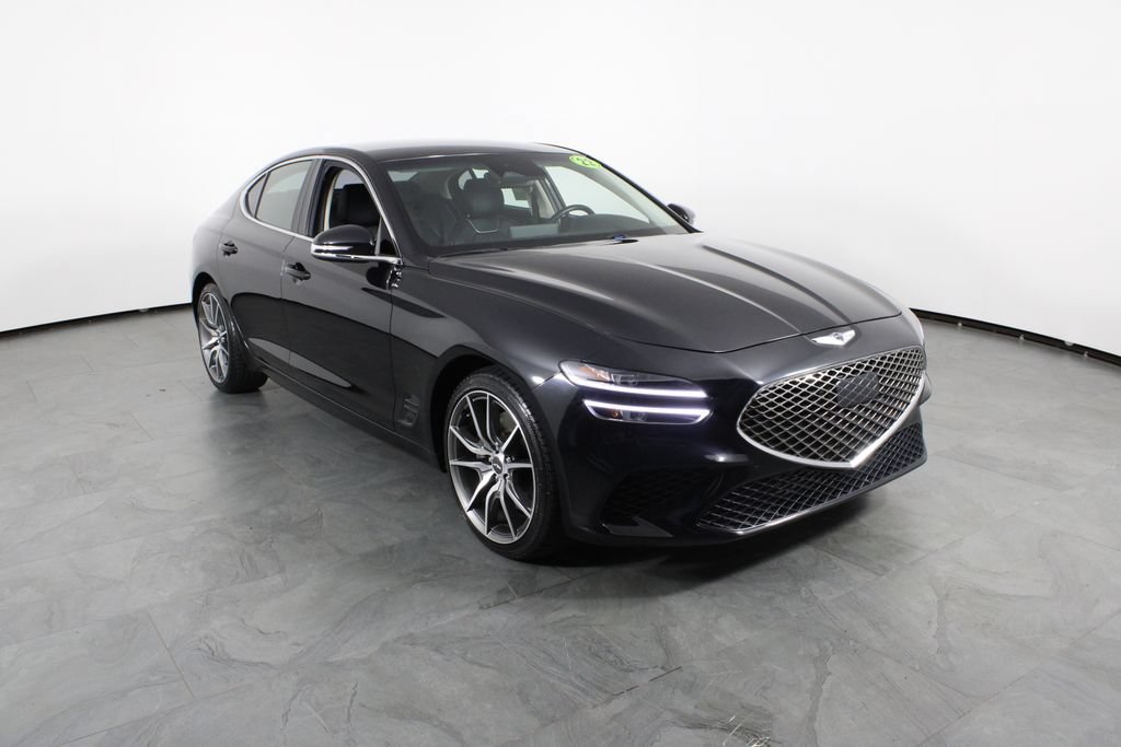 Used 2022 Genesis G70 3.3T RWD image 4