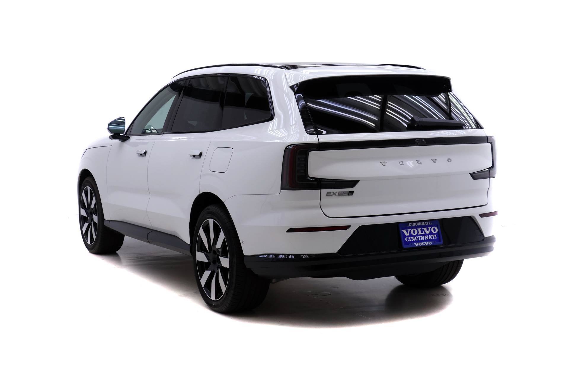 New 2026 Volvo EX90 Ultra AWD/4WD image 5