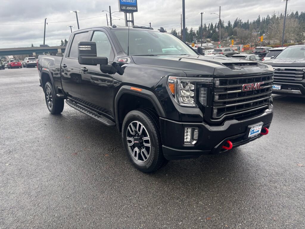 Used 2021 GMC Sierra 3500 AT4 w/ AT4 Premium Plus Package image 3