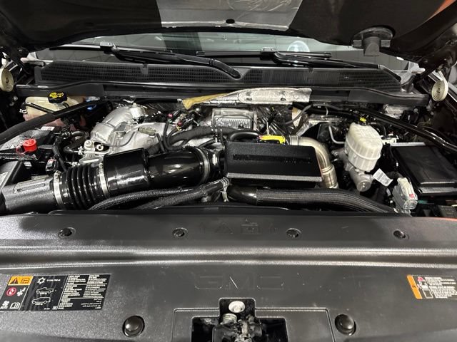 Used 2018 GMC Sierra 2500 SLT w/ Duramax Plus Package AWD/4WD image 39