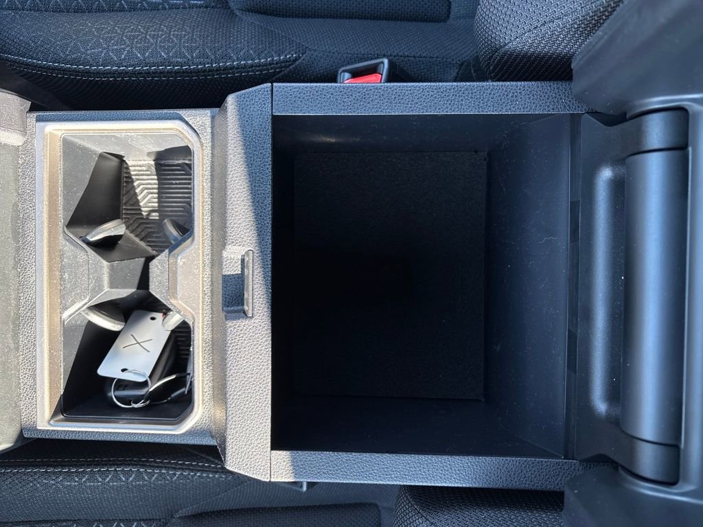 Used 2025 Toyota 4Runner SR5 image 29