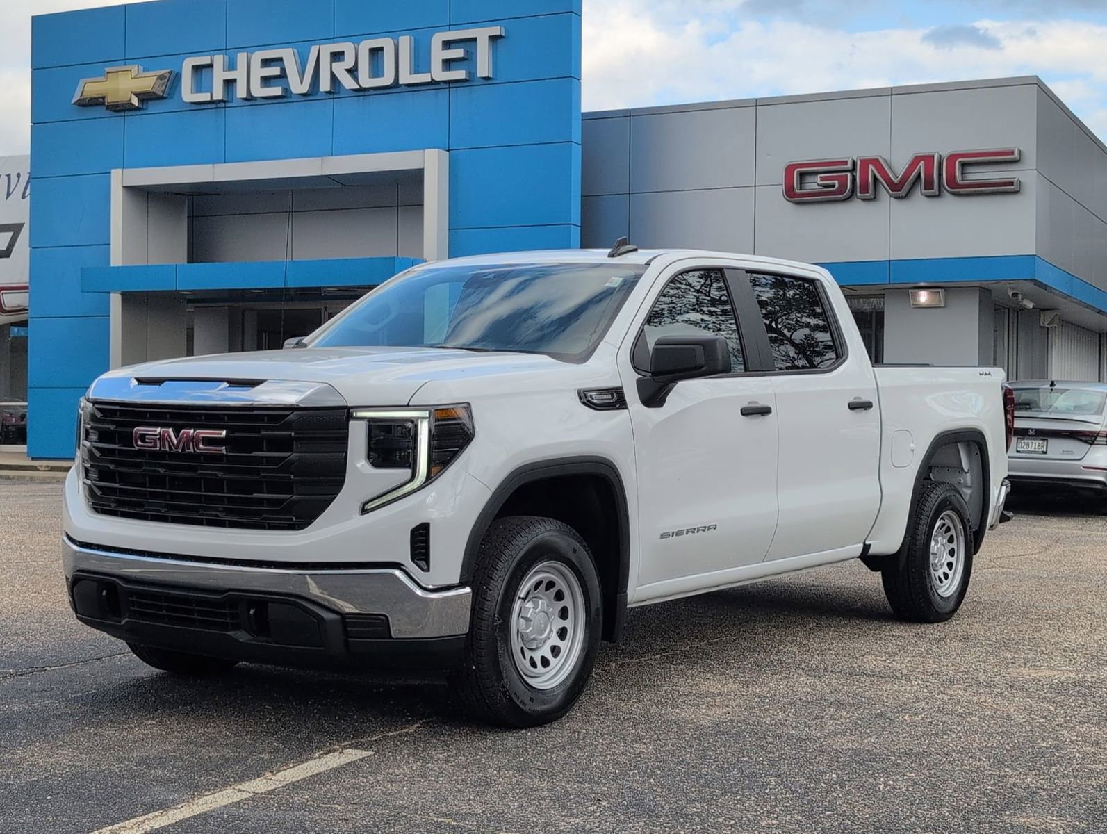 New 2026 GMC Sierra 1500 Pro w/ Pro Value Package image 1