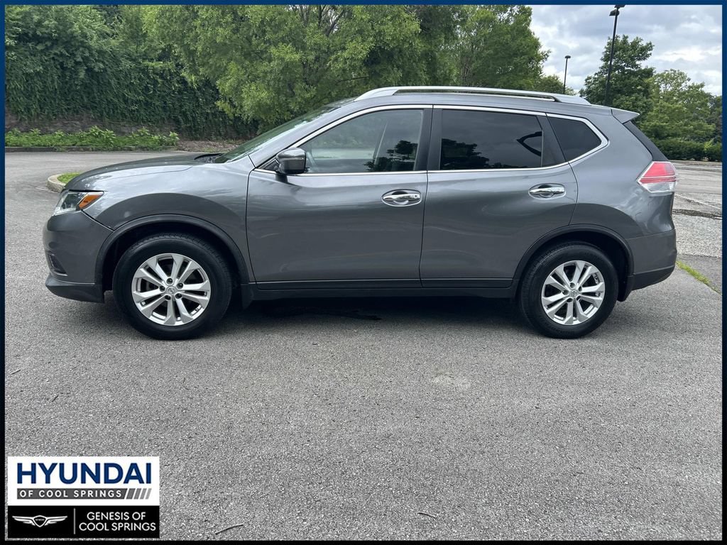 Used 2015 Nissan Rogue SV FWD image 4
