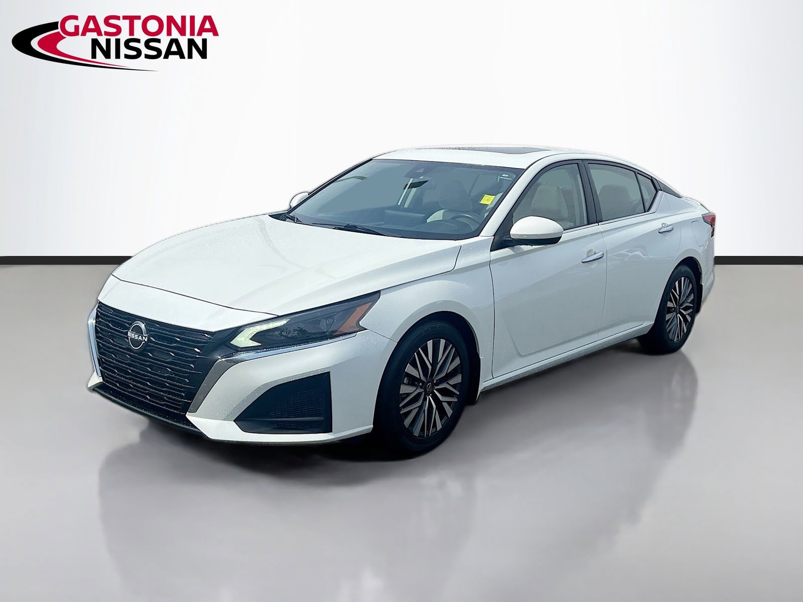 Used 2023 Nissan Altima 2.5 SV w/ SV Premium Package video 3