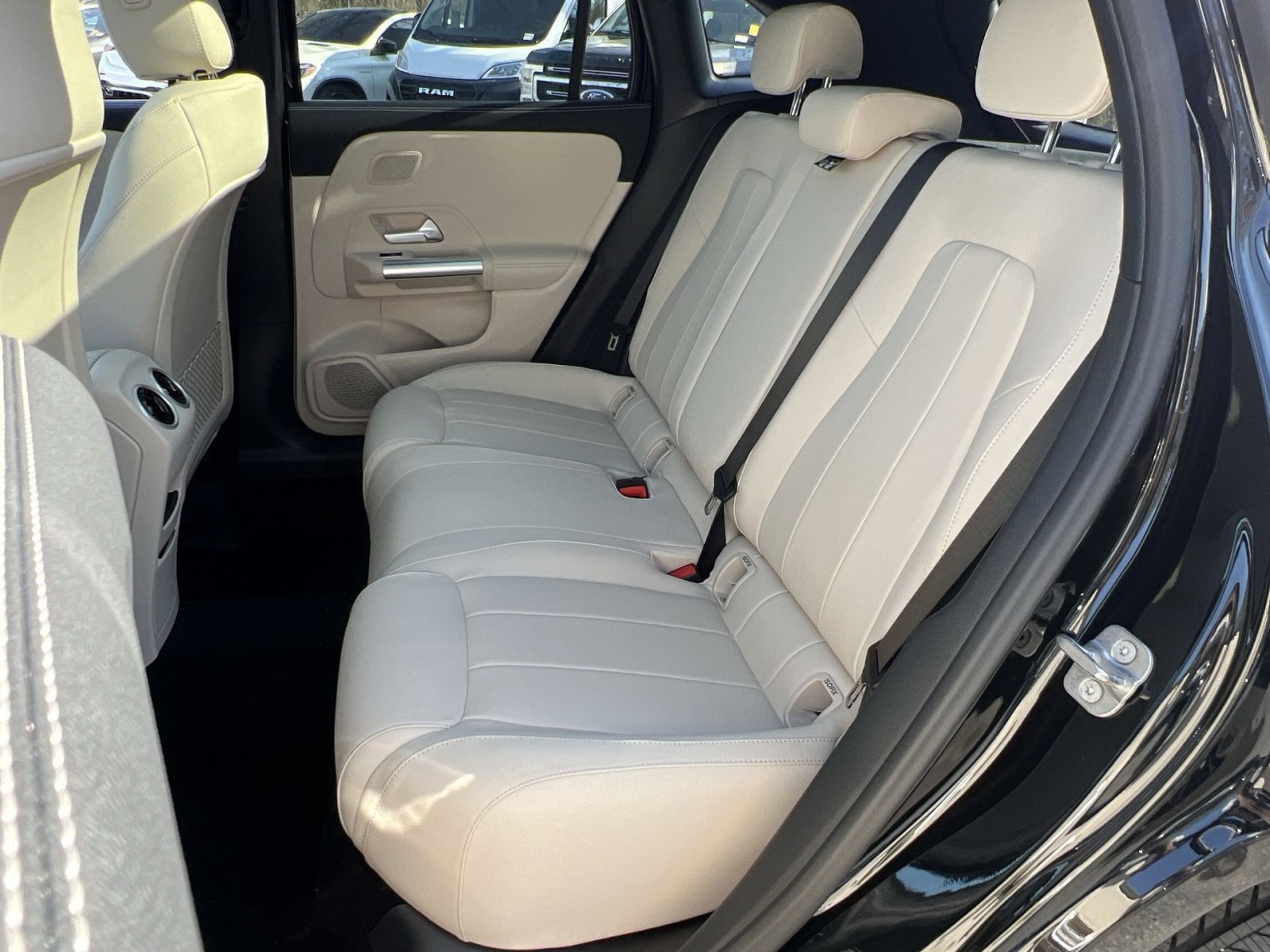 New 2026 Mercedes-Benz GLA 250 4MATIC image 23