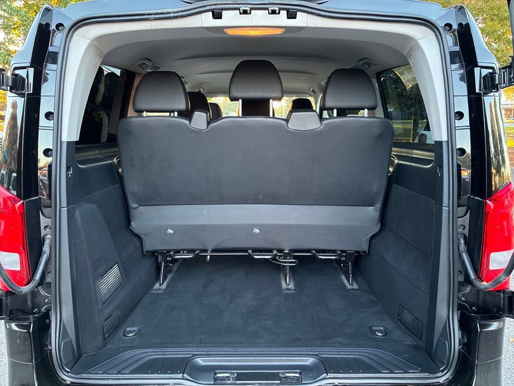Used 2018 Mercedes-Benz Metris Passenger image 22