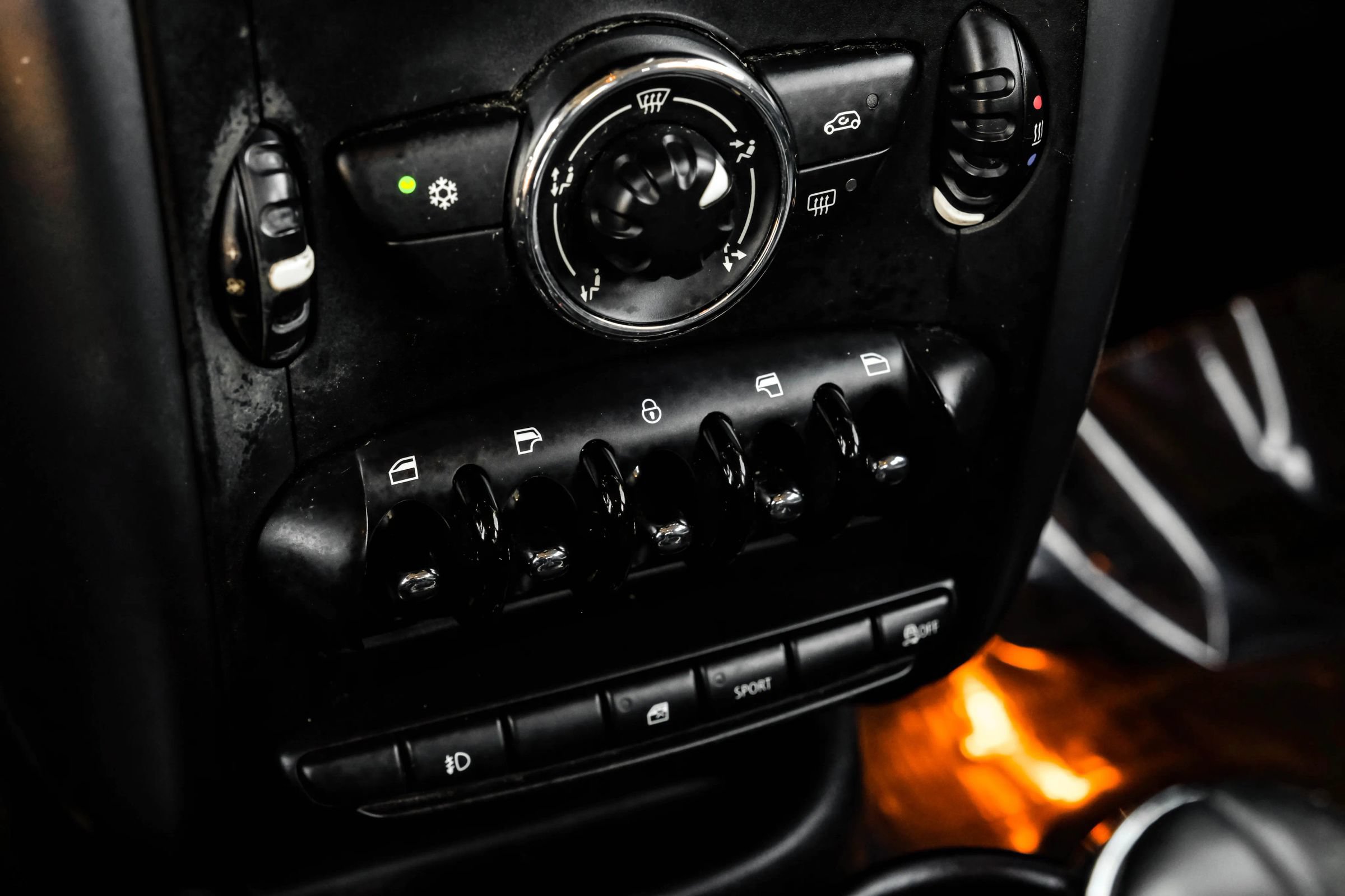 Used 2011 MINI Cooper Countryman S FWD image 23