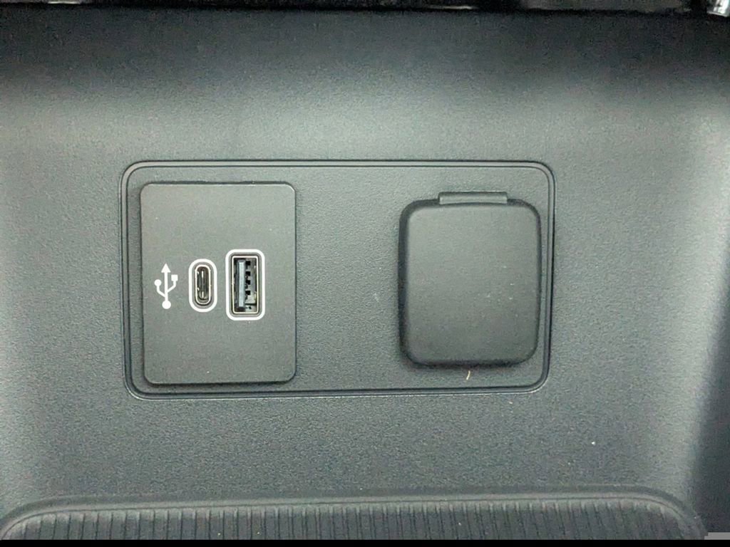 New 2026 Ford Explorer Platinum w/ LUX Leather Package image 26