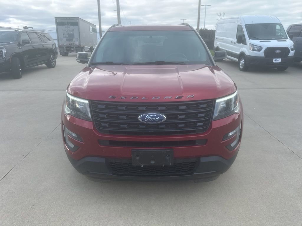 Used 2017 Ford Explorer Sport AWD/4WD image 4