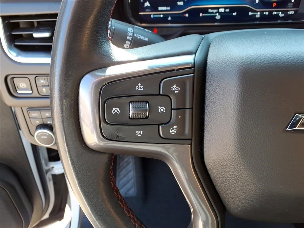 Certified 2022 Chevrolet Suburban RST w/ Sport Performance Package image 22