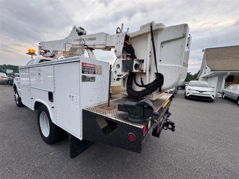 Used 2004 Ford F550 4x4 Regular Cab Super Duty image 20