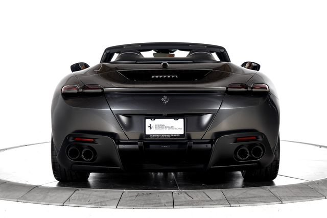 Certified 2026 Ferrari Roma Spider RWD image 8