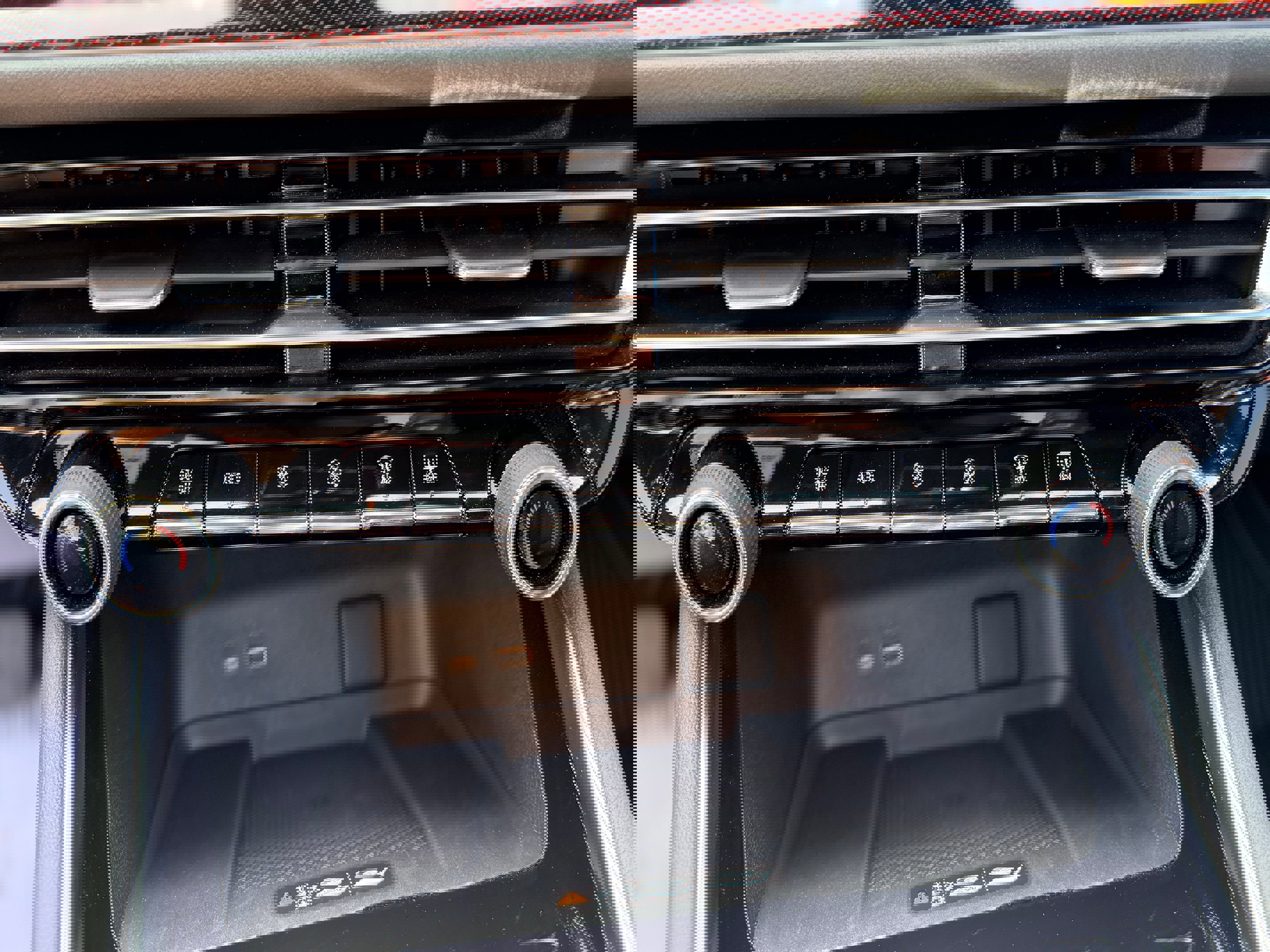 Used 2024 Chevrolet Traverse RS w/ LPO, Floor Liner Package image 16