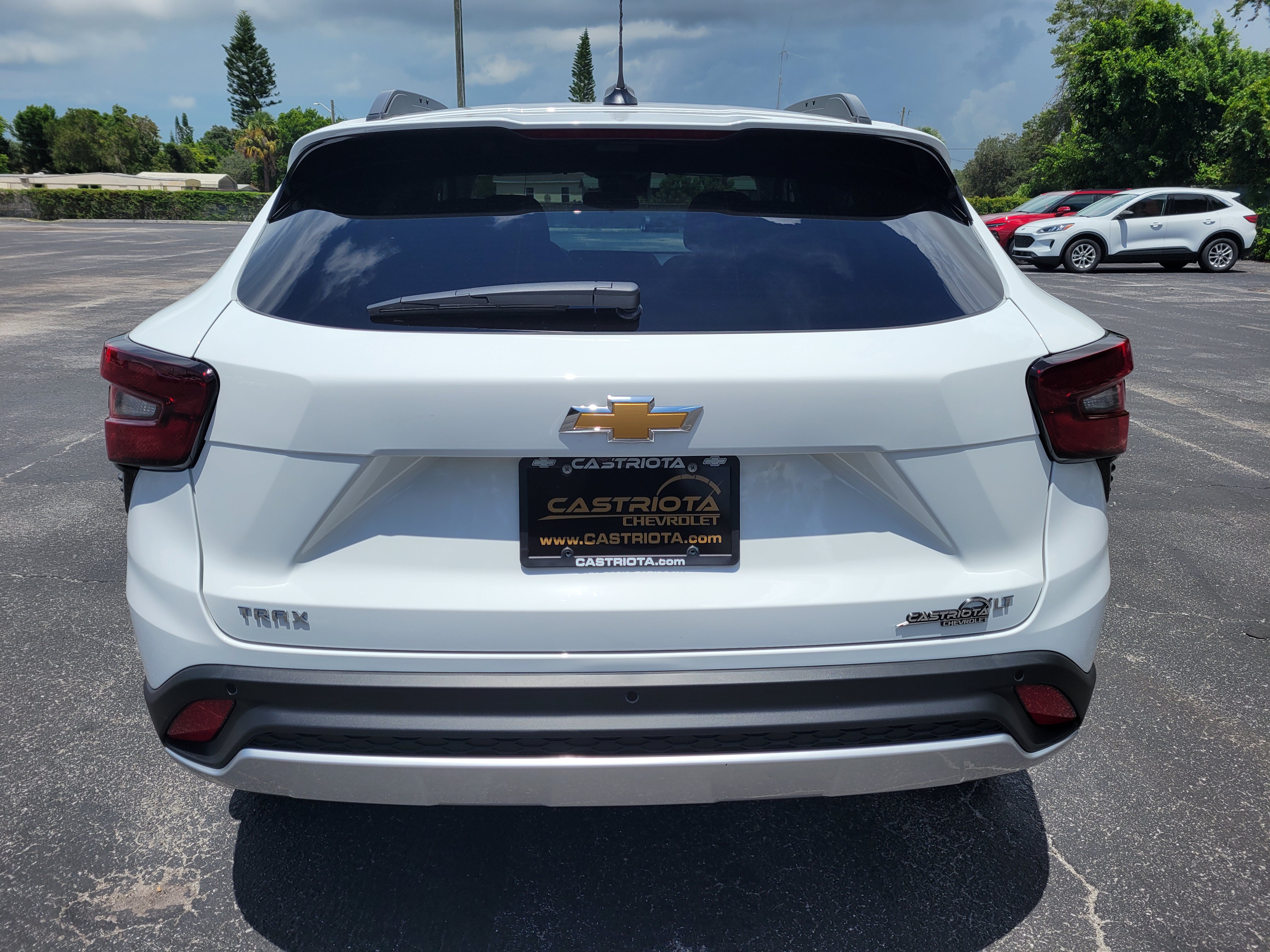 New 2026 Chevrolet Trax LT w/ Driver Confidence Package FWD image 6