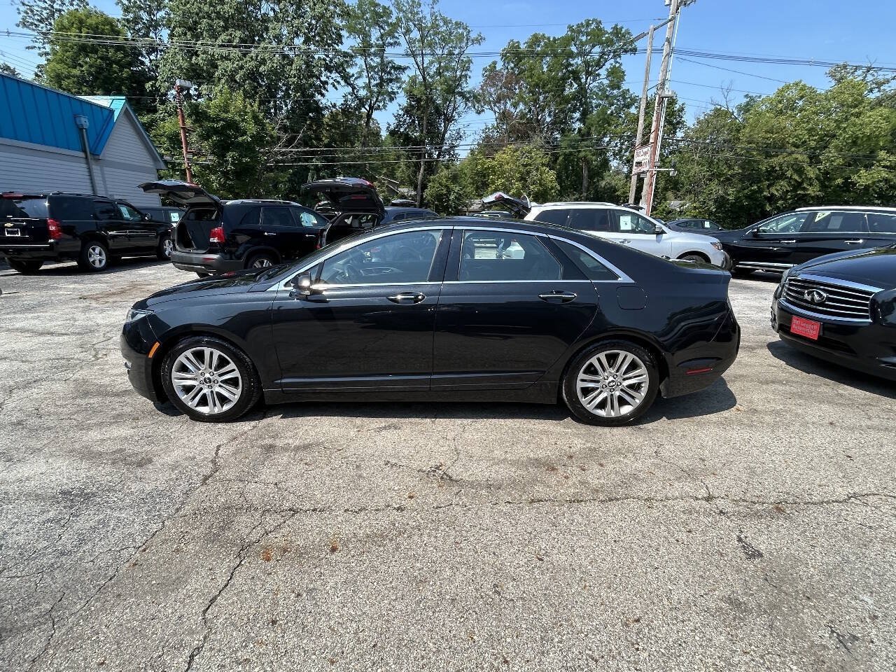 Used 2015 Lincoln MKZ Hybrid w/ Equipment Group 201A Select FWD image 4